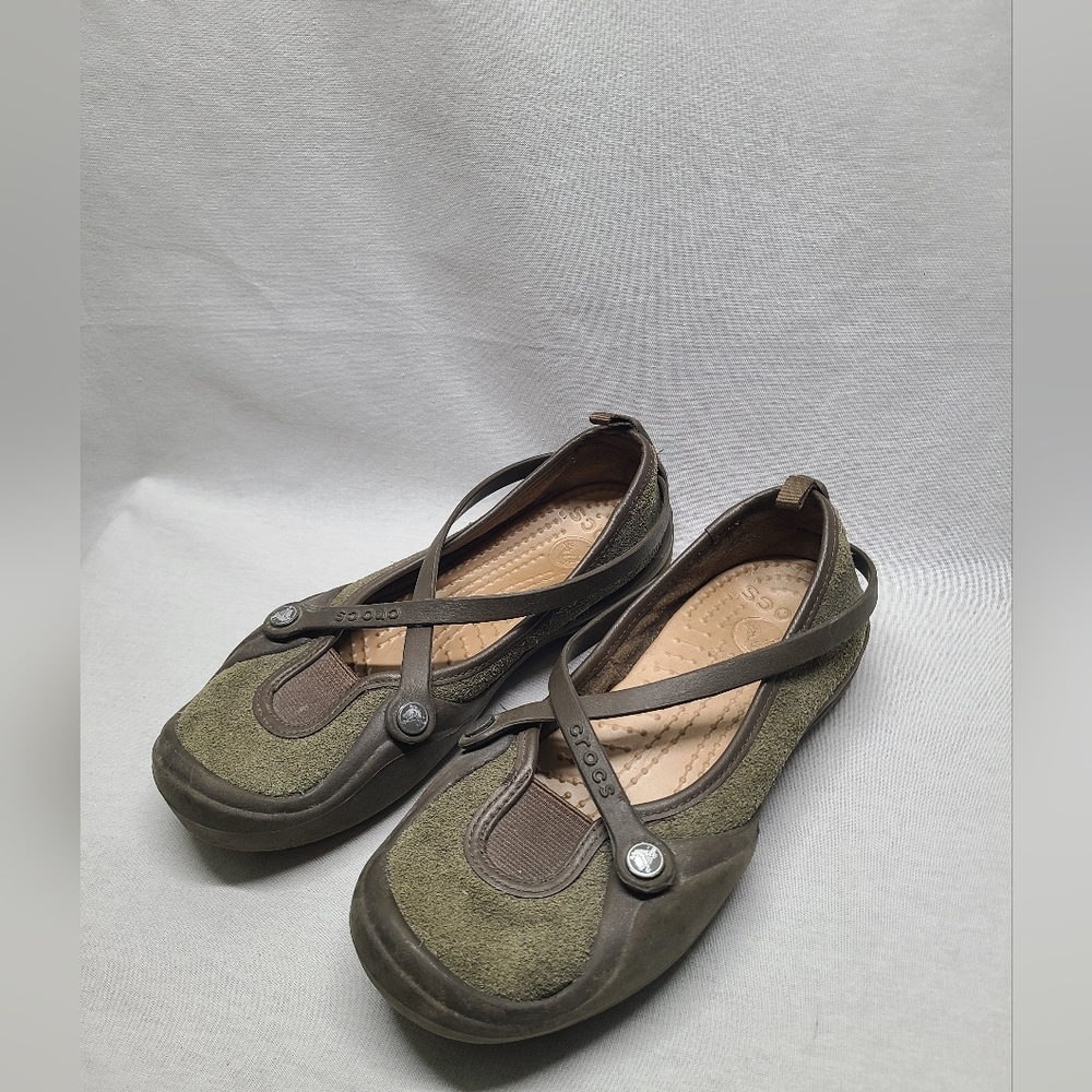 Crocs Celeste Mary Jane Brown Criss Cross Strap Slip on Shoes Womens Size 6